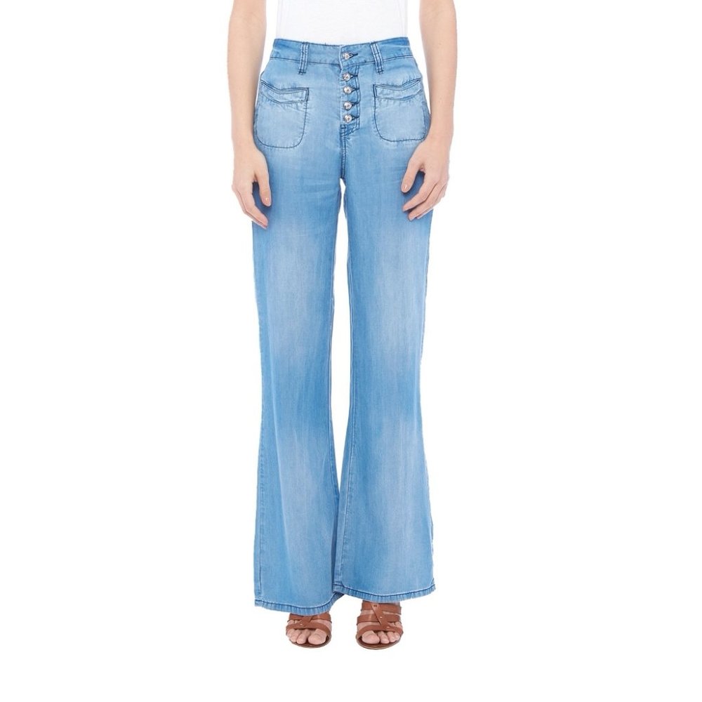 NWT Missouri Chambray Flares